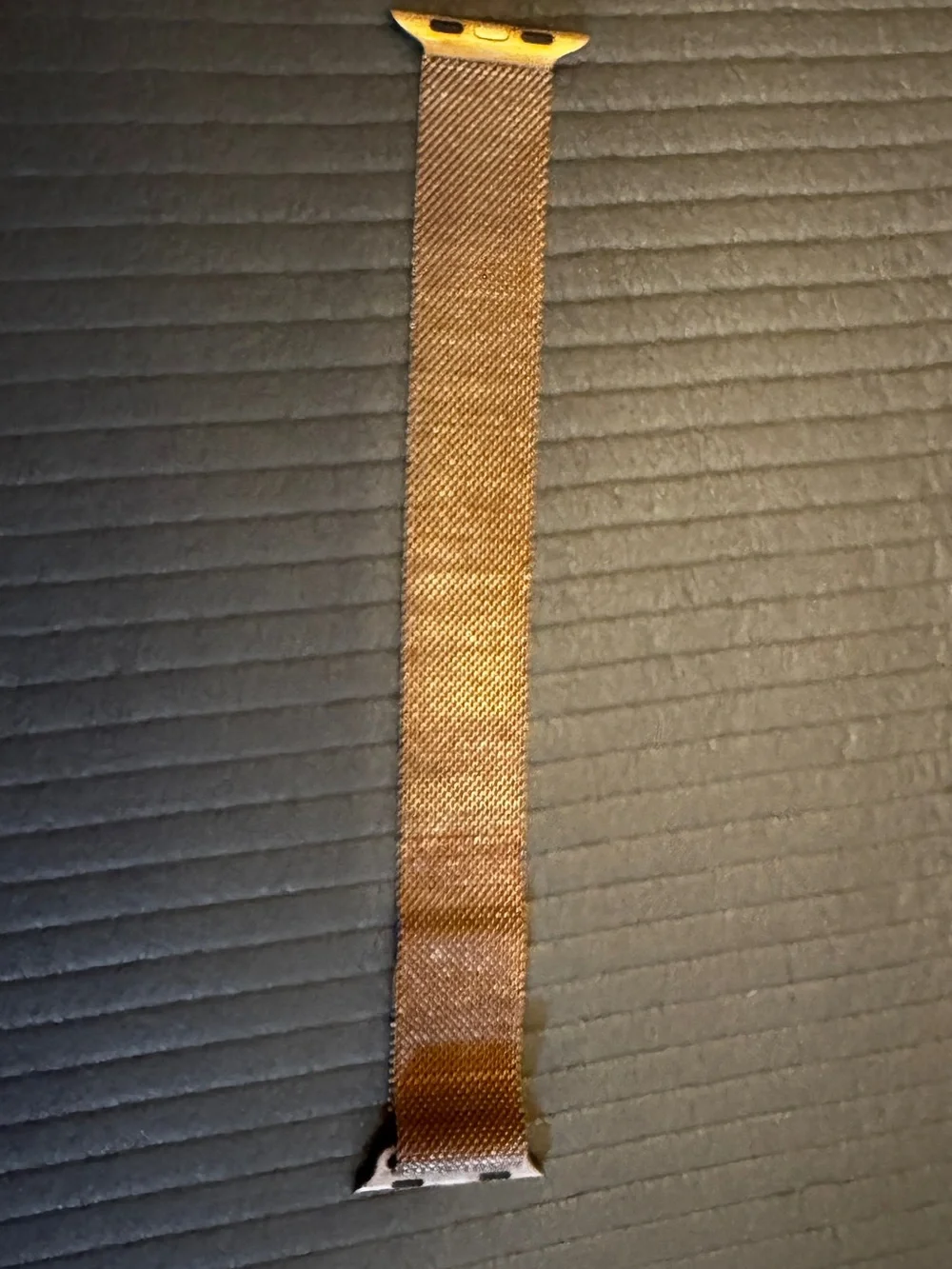 Apple rose gold